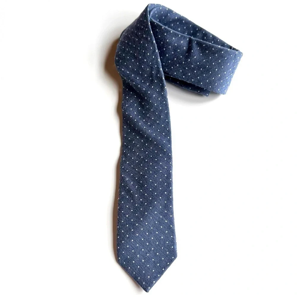 Penguin Young Men’s Blue Polka Dot Necktie